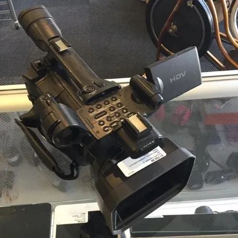 Pro video camera and electronics at Triple Diamond