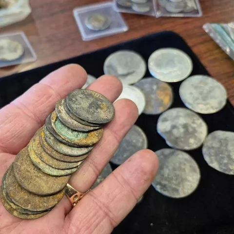 Rare and collectible coins at Triple Diamond